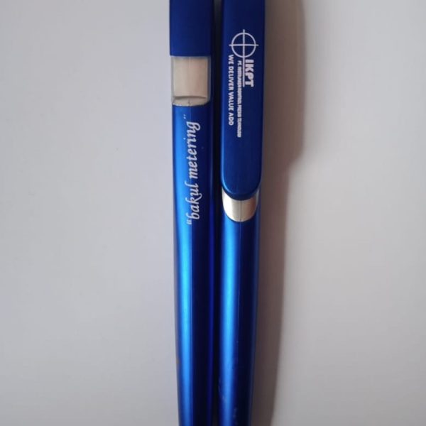 39502c89-98ef-4b0d-8894-ce1c87c92f15 pulpen custom logo