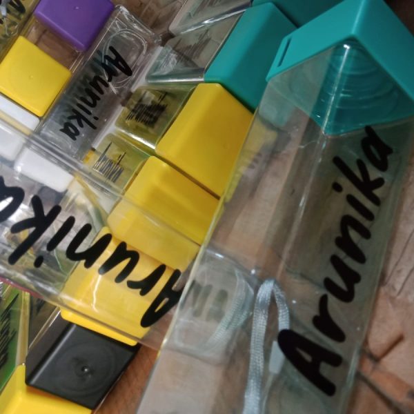 51bbf04a-4867-4b92-8944-38d00ac70846 botol minum kotak 500 ml sablon souvenir
